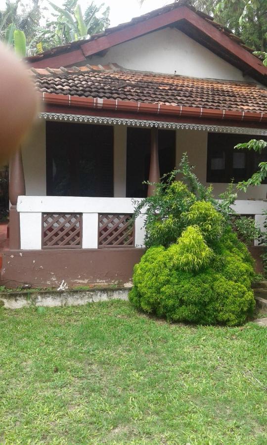 The Ocean Bed and Breakfast Unawatuna Εξωτερικό φωτογραφία