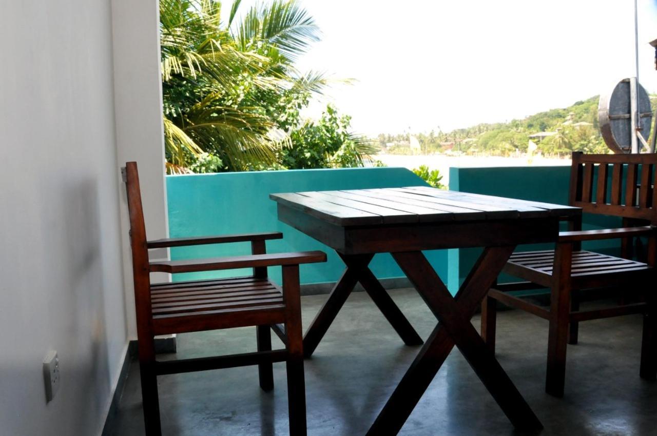 The Ocean Bed and Breakfast Unawatuna Εξωτερικό φωτογραφία