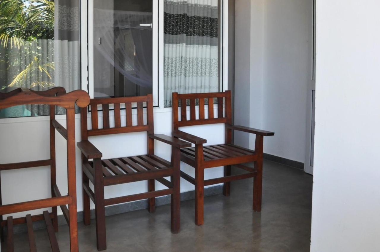 The Ocean Bed and Breakfast Unawatuna Εξωτερικό φωτογραφία