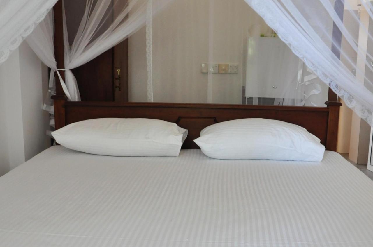 The Ocean Bed and Breakfast Unawatuna Εξωτερικό φωτογραφία