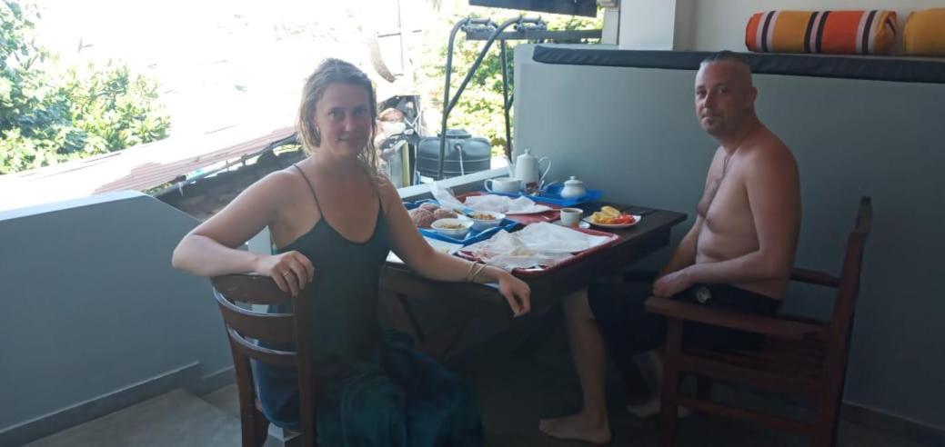 The Ocean Bed and Breakfast Unawatuna Εξωτερικό φωτογραφία