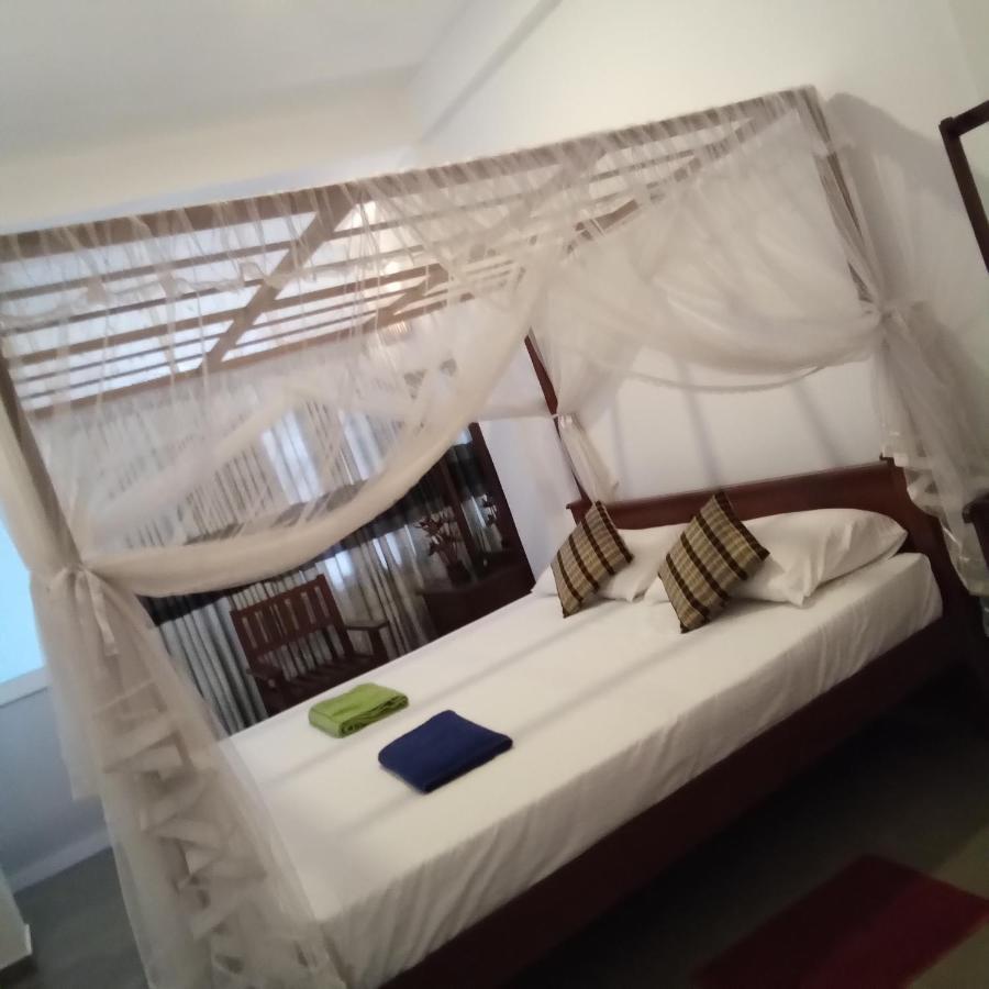 The Ocean Bed and Breakfast Unawatuna Εξωτερικό φωτογραφία