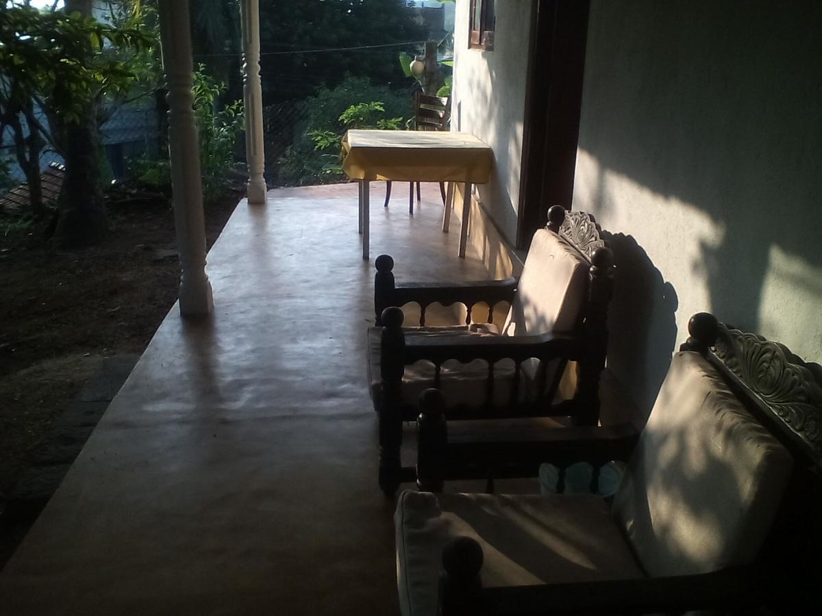 The Ocean Bed and Breakfast Unawatuna Εξωτερικό φωτογραφία
